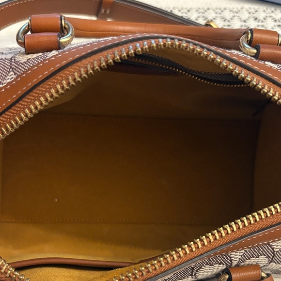 Coach Tan and Cream Signature Satchel - Picture 13 of 15